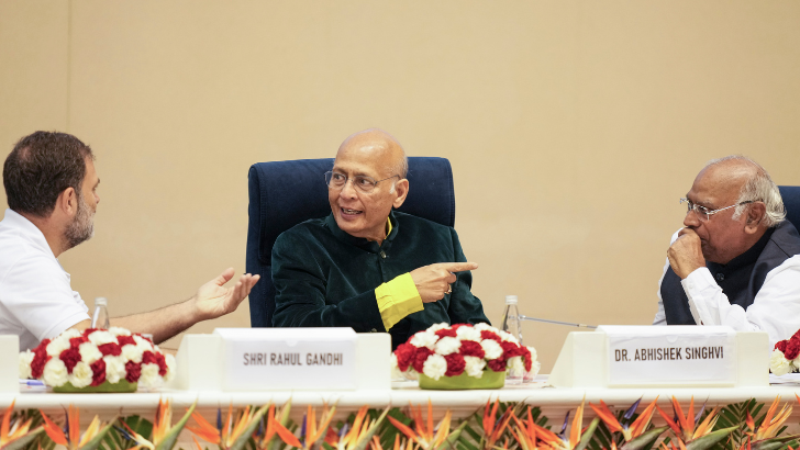 https://www.salarnews.in/public/uploads/images/newsimages/maannewsimage02082025_163231_728x410 Design (37).png